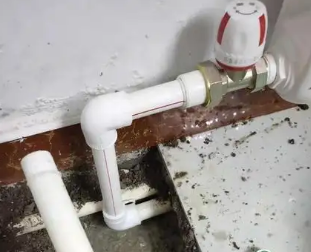 阿荣卫生间测漏水多少钱